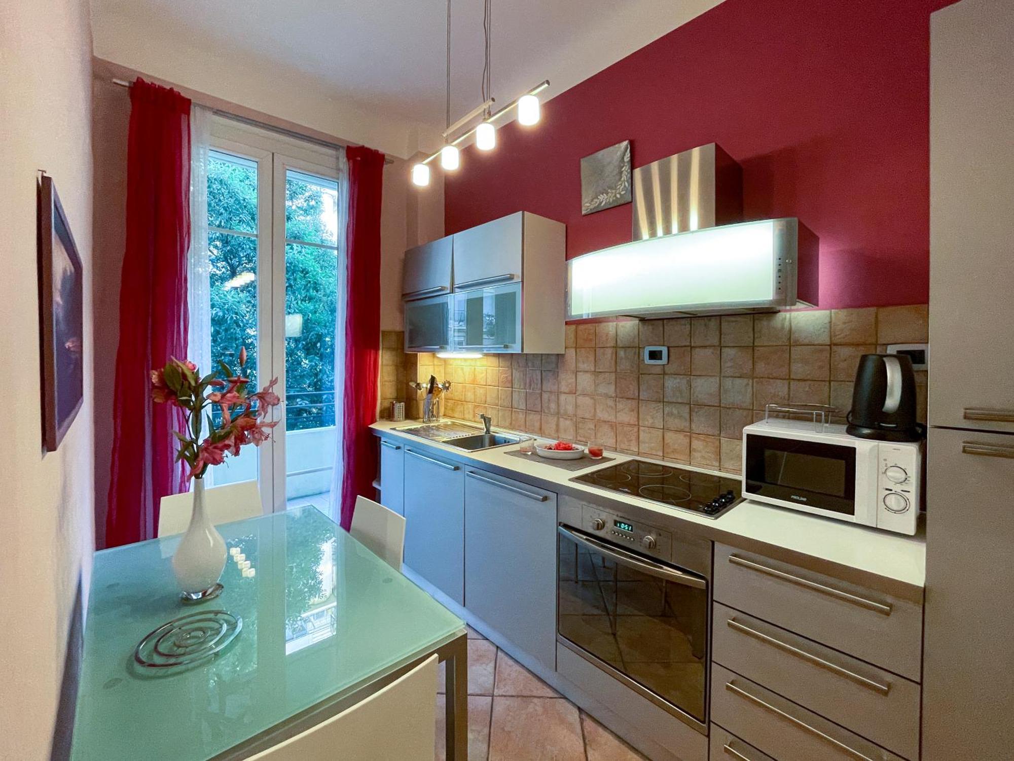 Apartment Comte De Luxury 4 Pers Parking Wifi Ac
