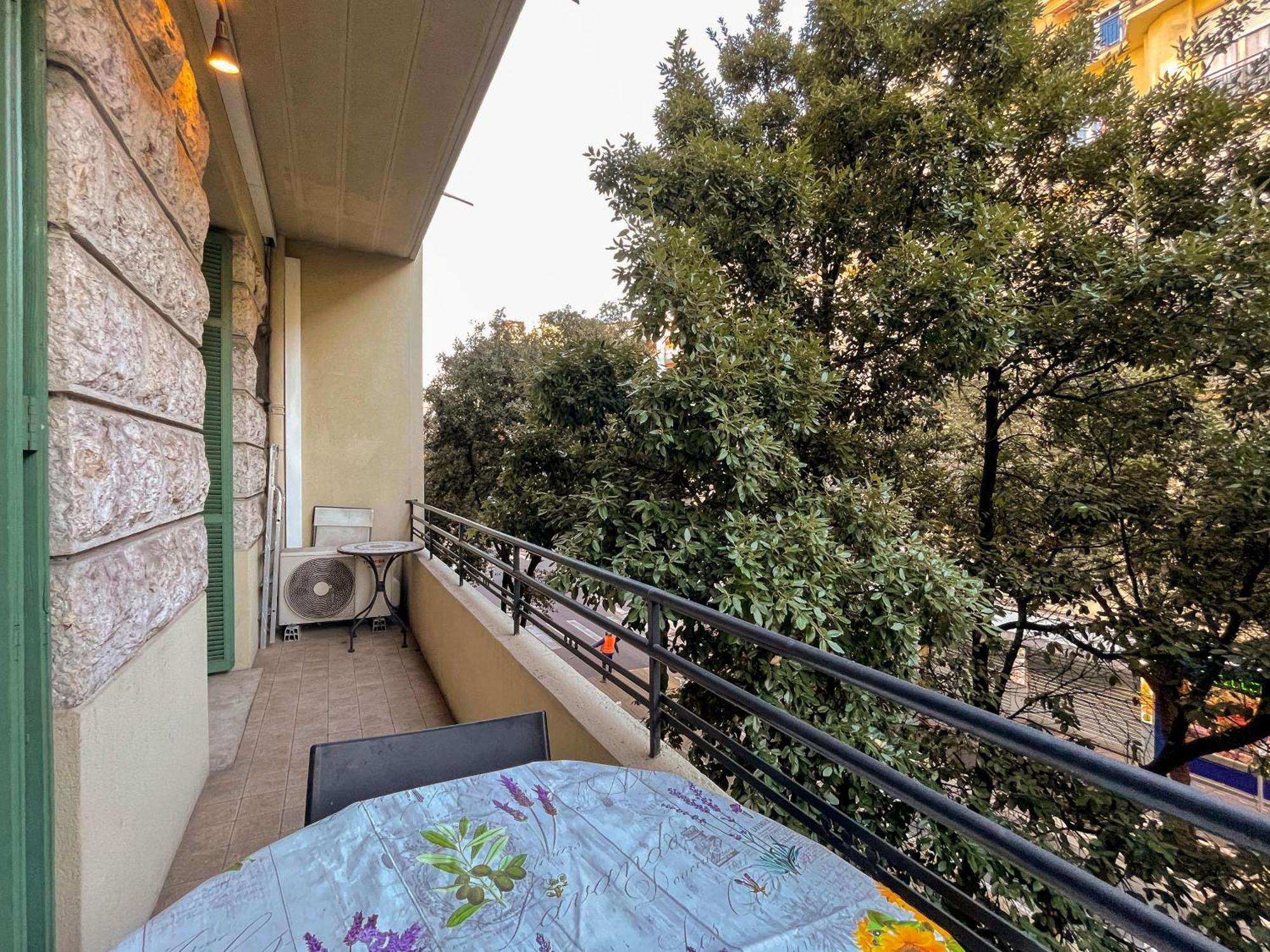 Comte De Luxury 4 Pers Parking Wifi Ac *